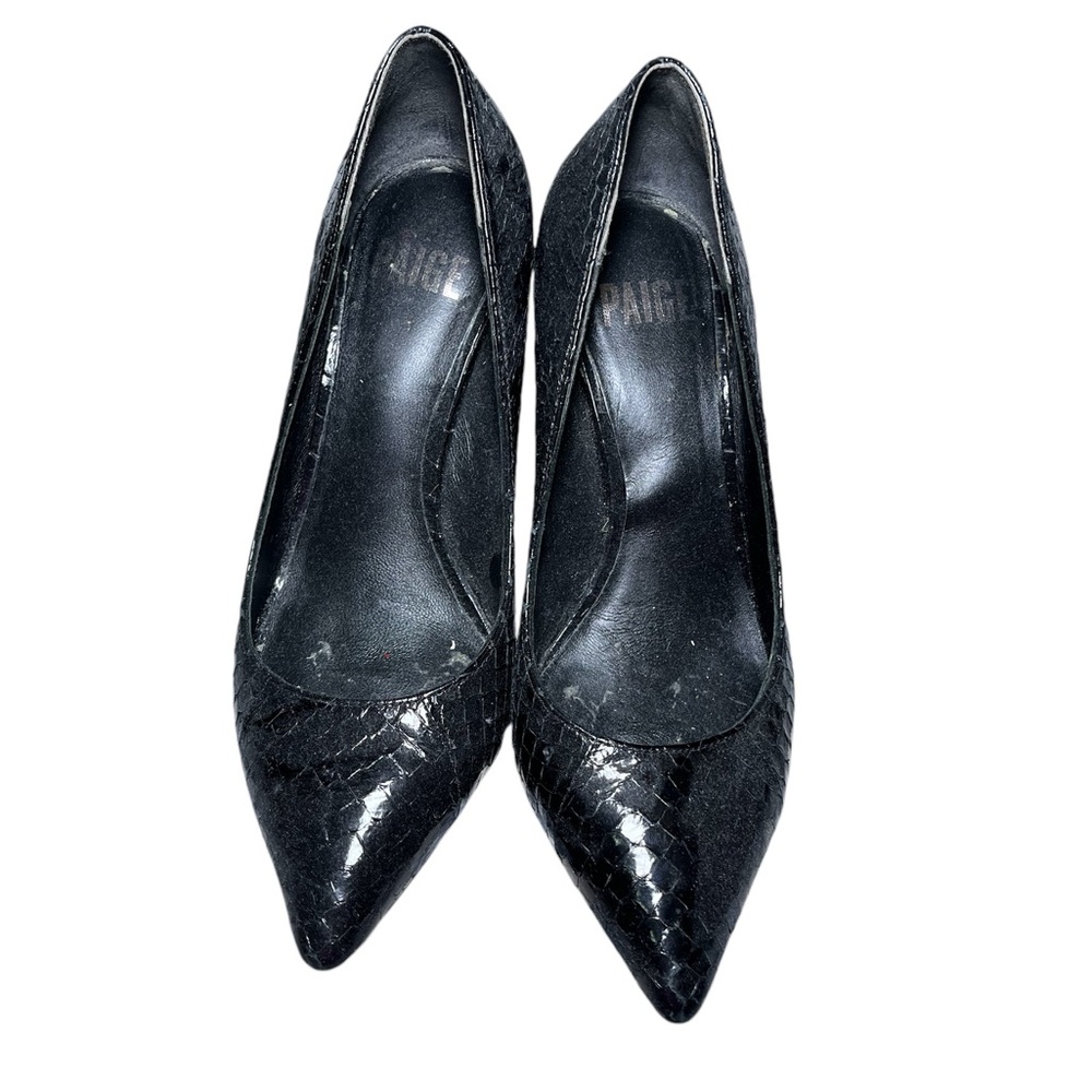 Black Paige faux crocodile heels. Womens US 5